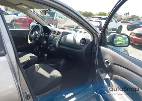 2013 Nissan Versa 1.6 Sv из США, поврежденный, VIN 3N1CN7AP0DL864643